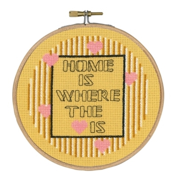 13-6582 Permin Home is Broderikit